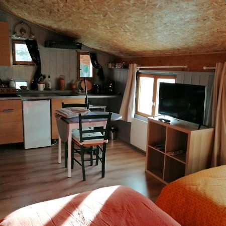 Les 2 Studios Independants Du Clos De L'Ange Rieux  Экстерьер фото
